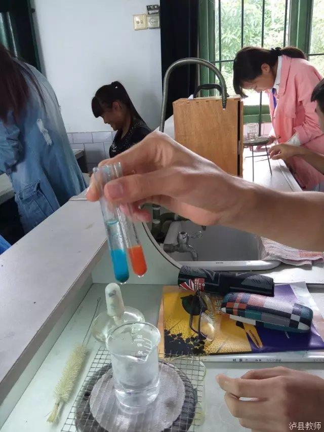 266d1fd06e18405d99d5032d6cf7f394.Jpeg